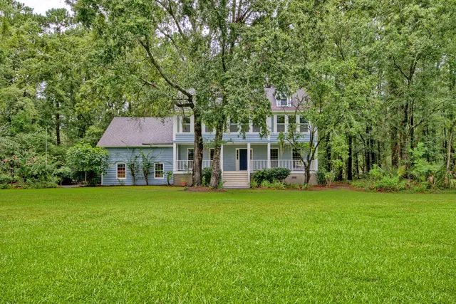 $999,000 | 820 Pineneedle Way, Charleston, SC 29492