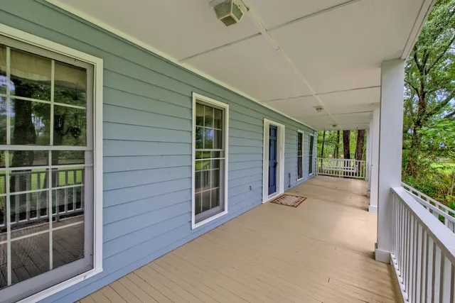 $999,000 | 820 Pineneedle Way, Charleston, SC 29492