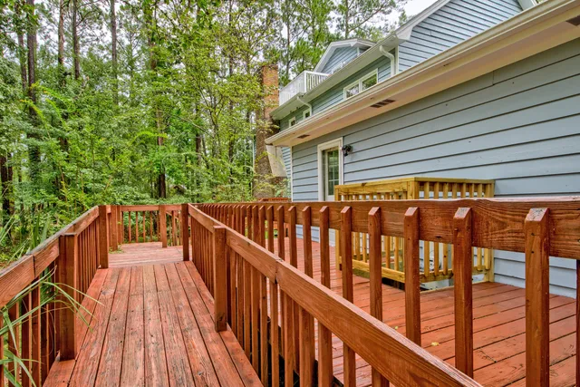 $999,000 | 820 Pineneedle Way, Charleston, SC 29492