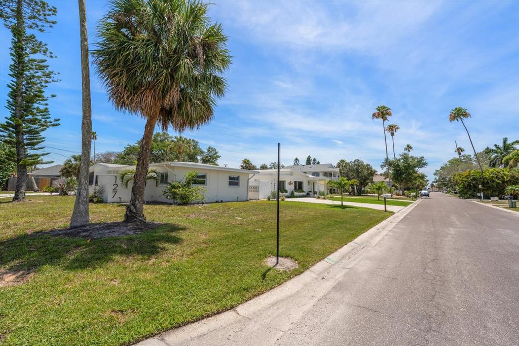 127 11th Avenue Indian Rocks Beach, FL 33785 - Photo 34 of 63