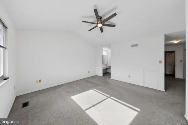 $368,000 | 8 O O Rourke Court, Newark, DE 19702