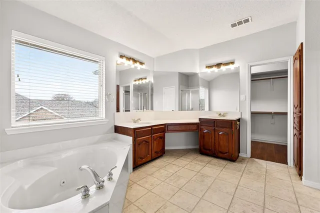 $619,000 | 443 Lakefield Drive, Murphy, TX 75094