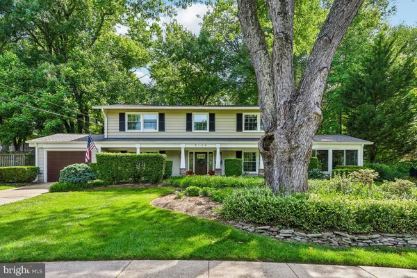 $925,000 | 5104 Southampton Drive, Annandale, VA 22003