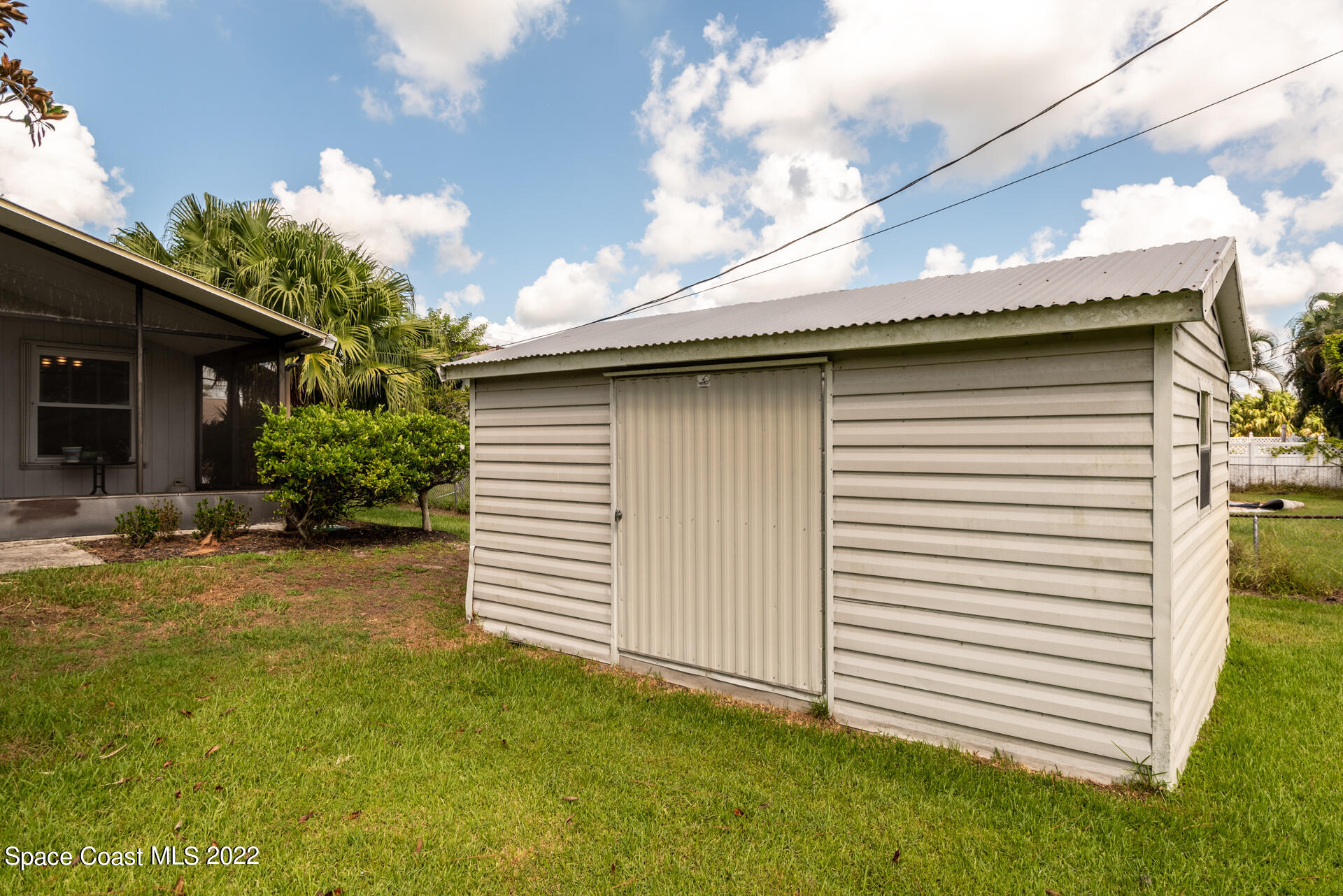 1686 Barber Street Sebastian, FL 32958 - Photo 13 of 16 SKIBERG-MURPHY-1686 BARBER ST (99)-HDR