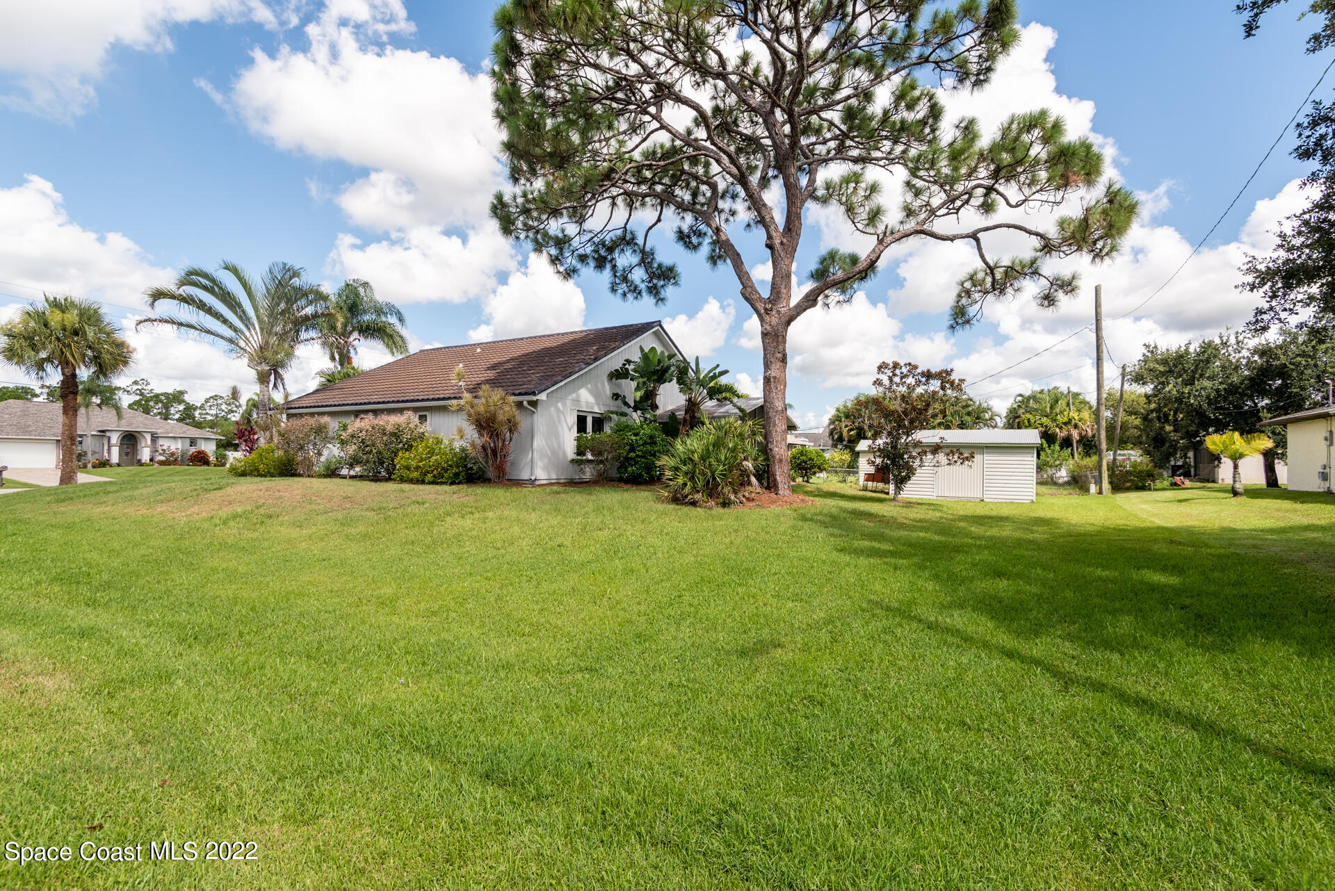 1686 Barber Street Sebastian, FL 32958 - Photo 16 of 16 SKIBERG-MURPHY-1686 BARBER ST (70)-HDR