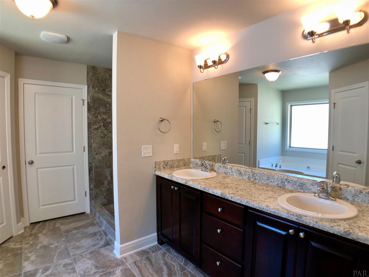 520 Vale Loop Crestview, FL 32536 - Photo 20 of 34