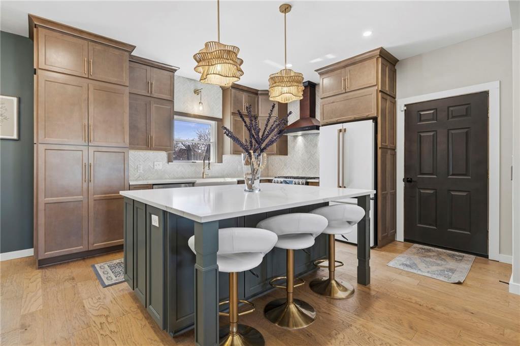 225 Southwest Seagull Street Lee's Summit, MO 64082 - Photo 6 of 53