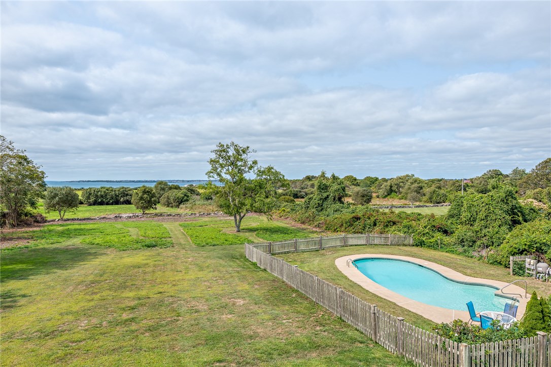 4 Fairfield Drive Little Compton, RI 02837 - Photo 12 of 49