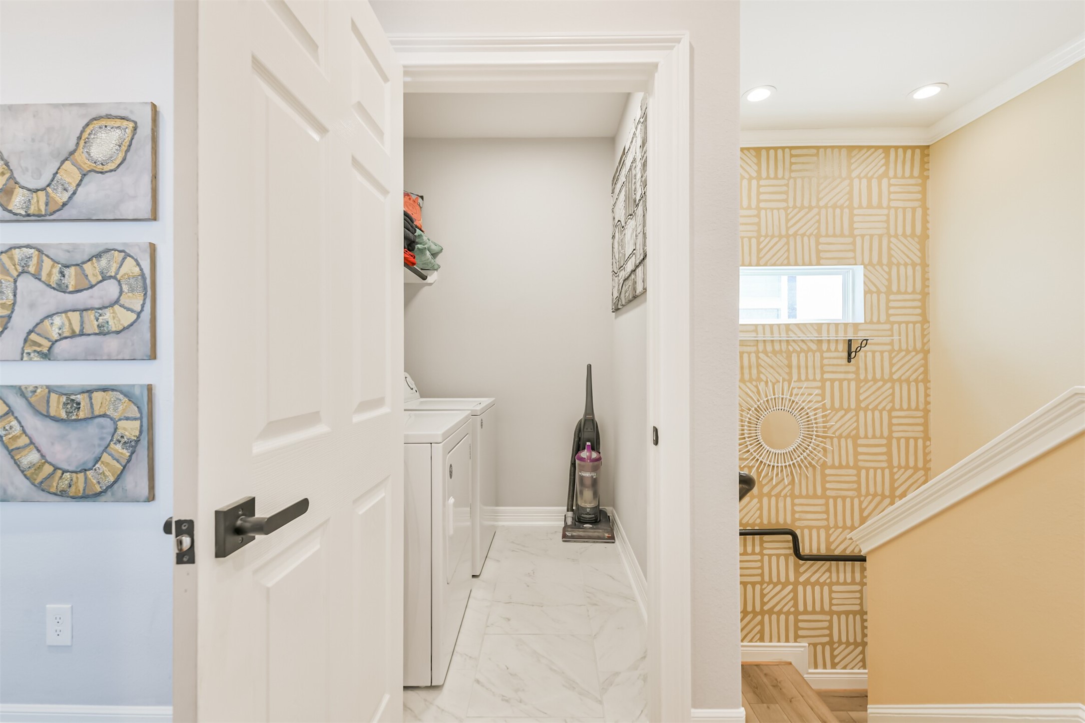 1010 Melneeka Lane Houston, TX 77091 - Photo 22 of 39 a bathroom with a shower and a sink
