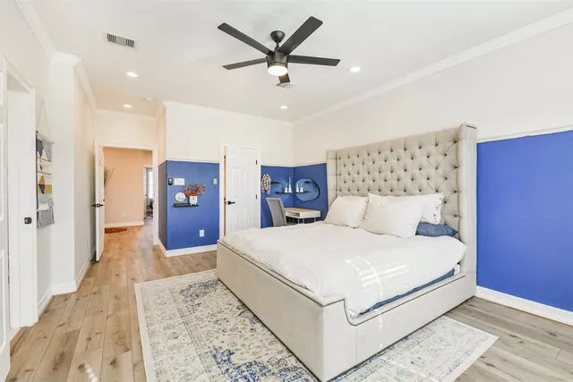 $3,000 | 1010 Melneeka Lane, Houston, TX 77091