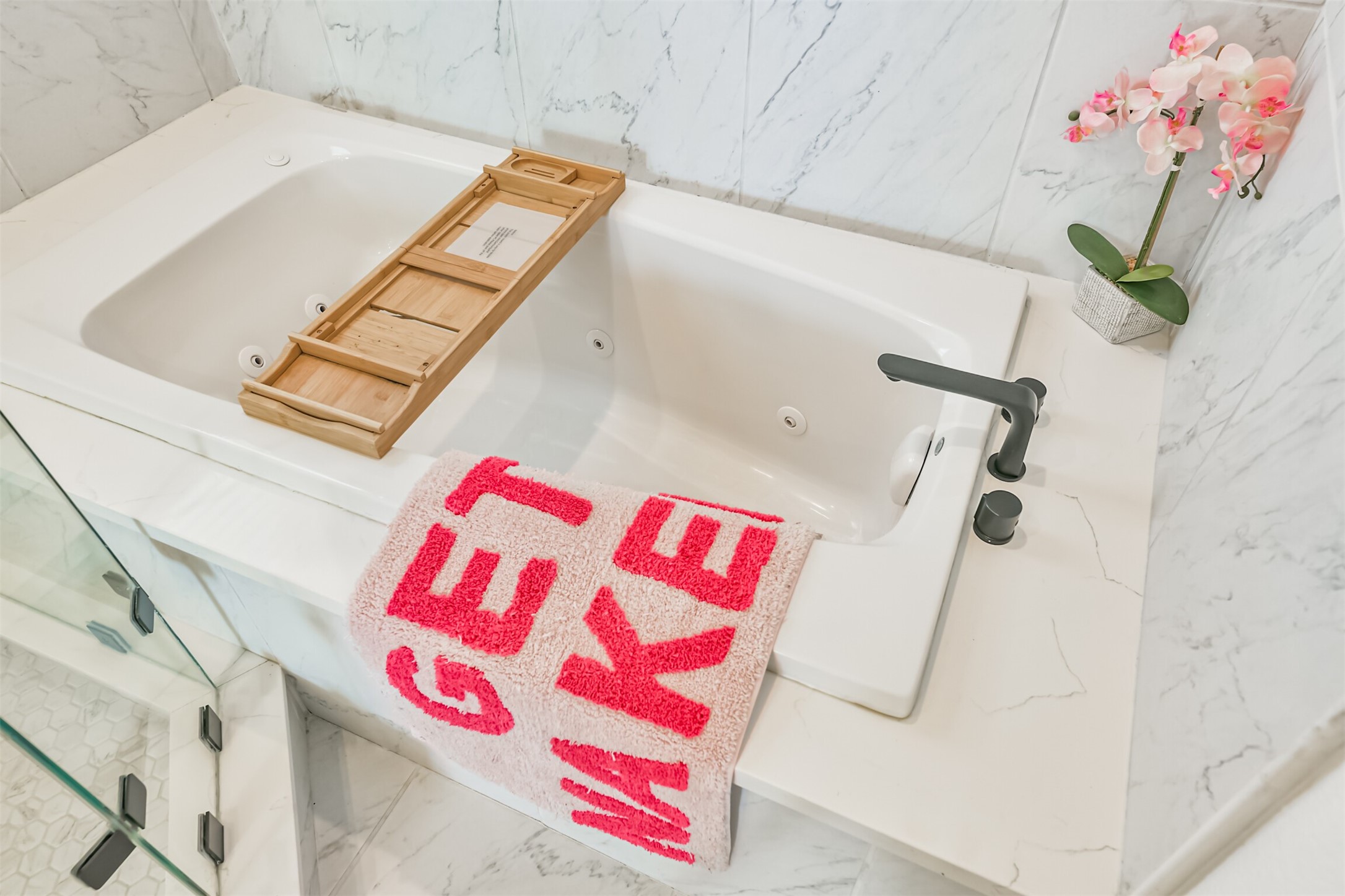 1010 Melneeka Lane Houston, TX 77091 - Photo 35 of 37 Tough day? Bring your wine or tea up here to the jetted tub.