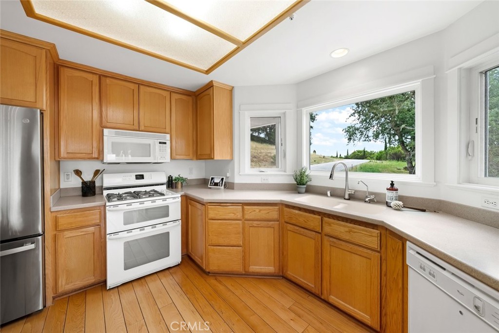 9500 Corona Road Atascadero, CA 93422 - Photo 14 of 73