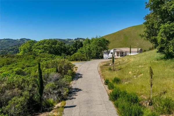 $995,000 | 9500 Corona Road, Atascadero, CA 93422