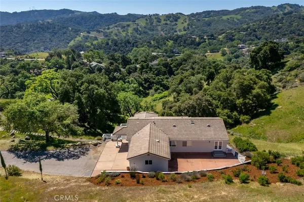 $995,000 | 9500 Corona Road, Atascadero, CA 93422