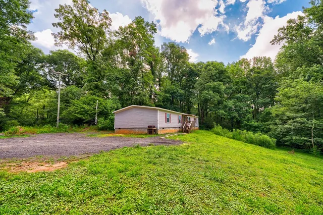 $279,000 | 6496 Boardtown Road, Ellijay, GA 30540