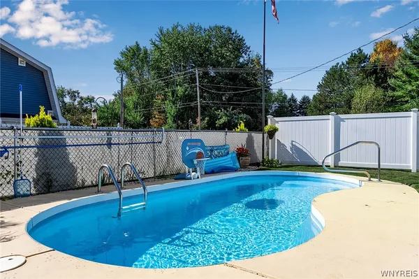 $364,900 | 6889 Sand Hill Road, Newstead, NY 14001