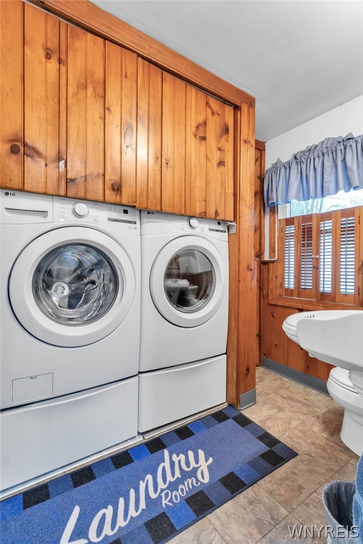 6889 Sand Hill Road Newstead, NY 14001 - Photo 7 of 50 First Floor Laundry