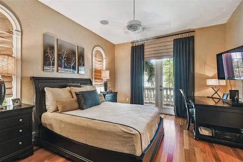 a view of a house with a yard and plants