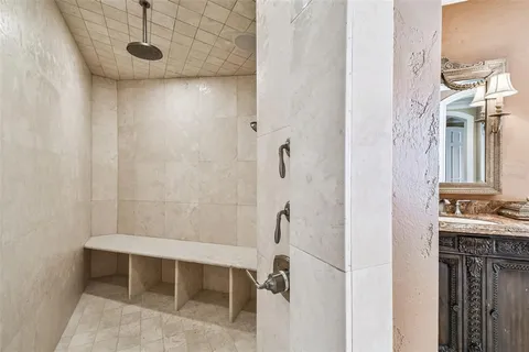 $2,999,000 | 2802 Baypointe Circle, Tampa, FL 33611