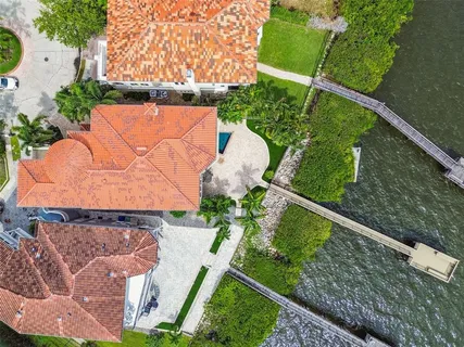 $2,999,000 | 2802 Baypointe Circle, Tampa, FL 33611