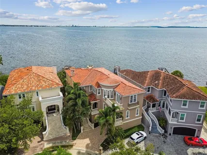 $2,999,000 | 2802 Baypointe Circle, Tampa, FL 33611