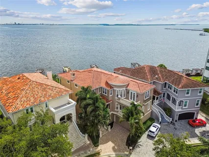 $2,999,000 | 2802 Baypointe Circle, Tampa, FL 33611