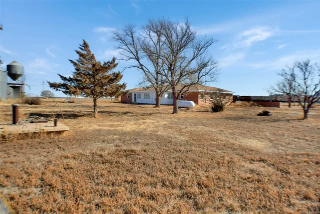$298,000 | 2495 Highway 60, Friona, TX 79035