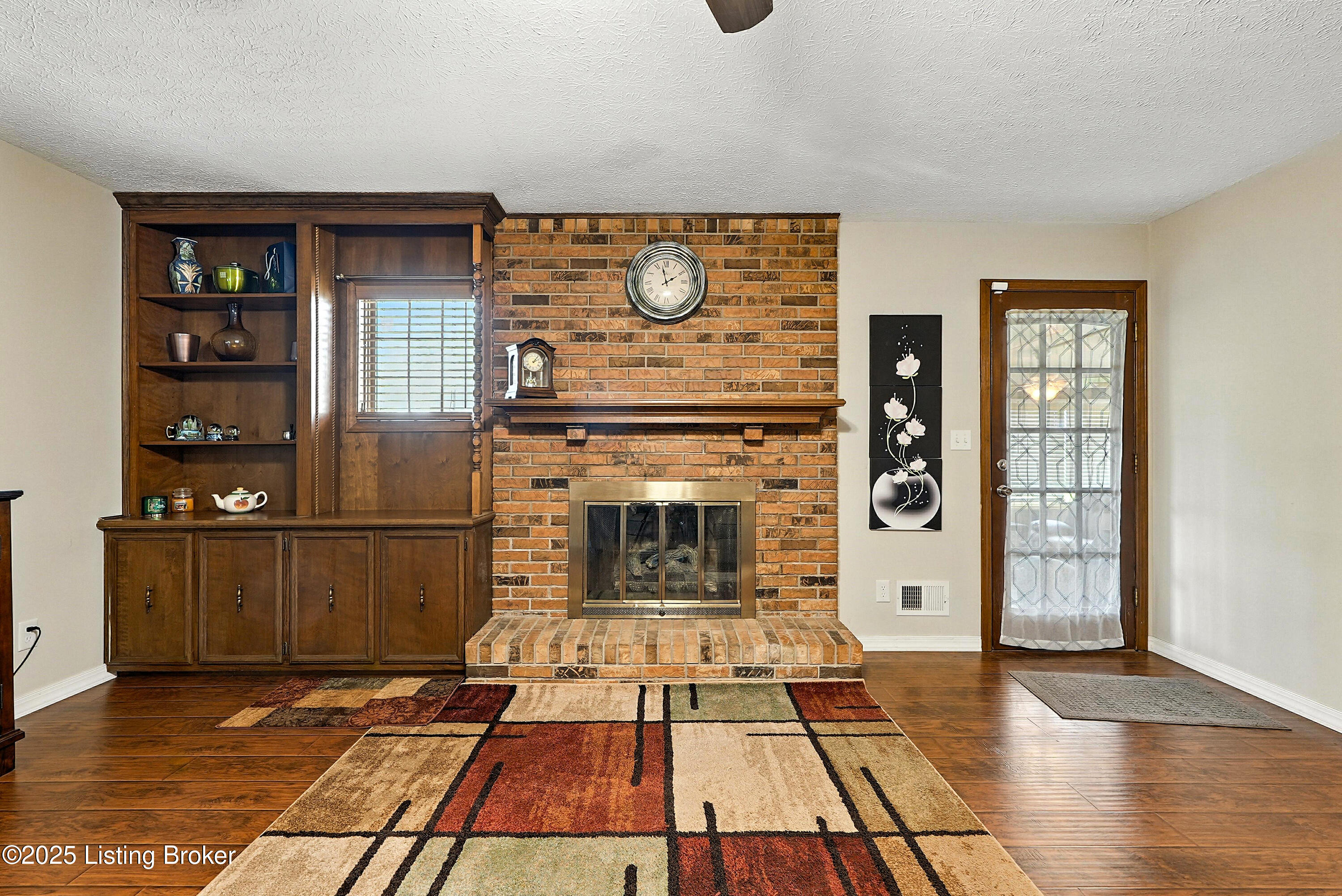 116 Mill Run Road Shepherdsville, KY 40165 - Photo 15 of 35 17_116millrun_louisvillerealestatemedia_