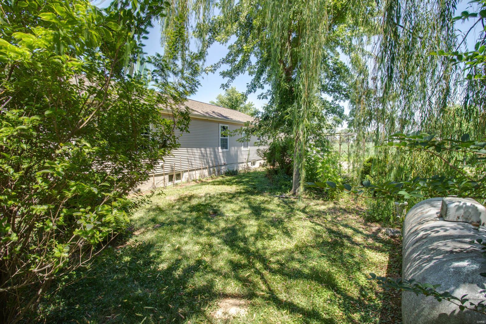 23333 Joe Knight Road Dow, IL 62022 - Photo 27 of 31