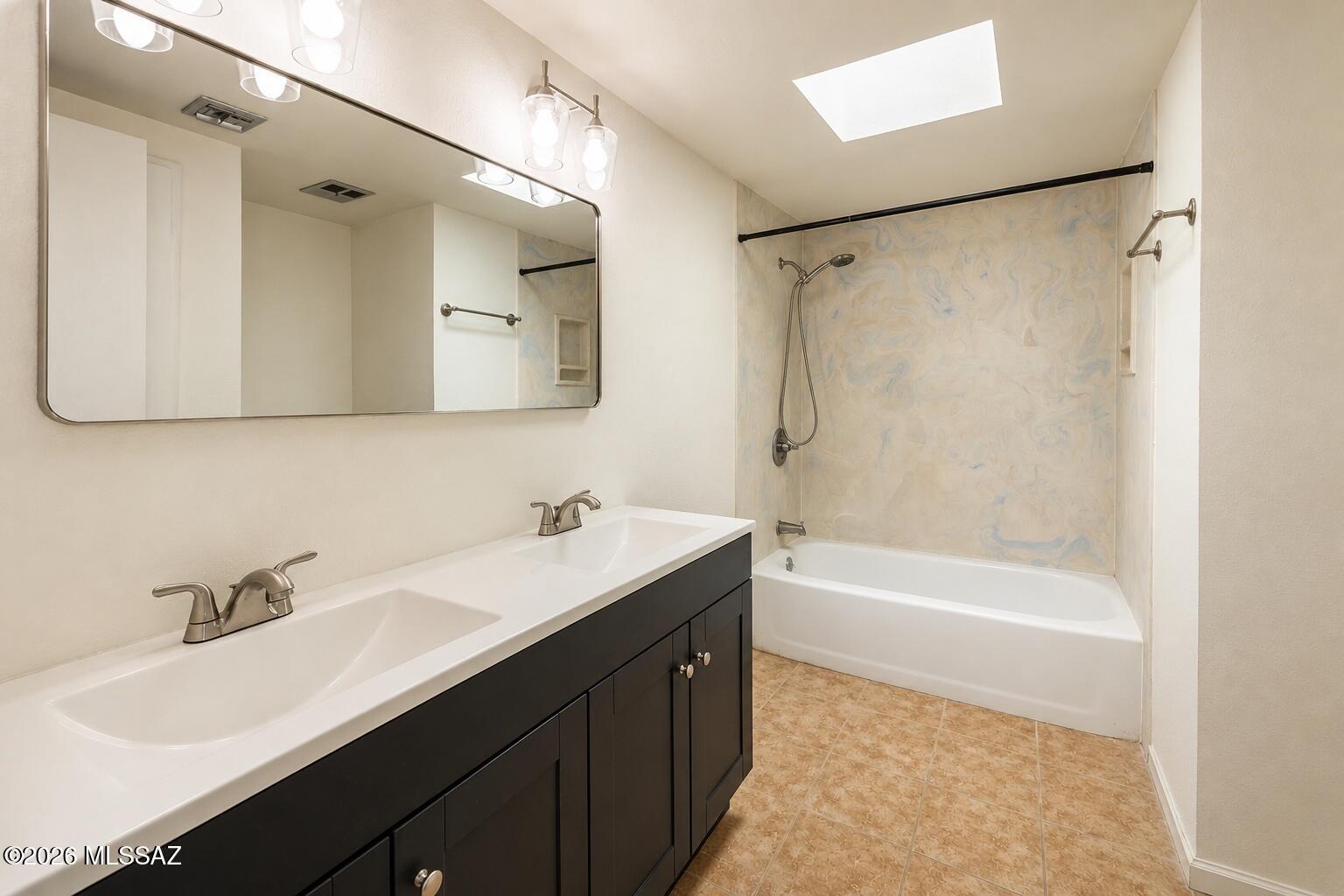 3750 North Country Club Road, Unit 46 Tucson, AZ 85716 - Photo 28 of 34 RefinishedTub with Updated Vanity