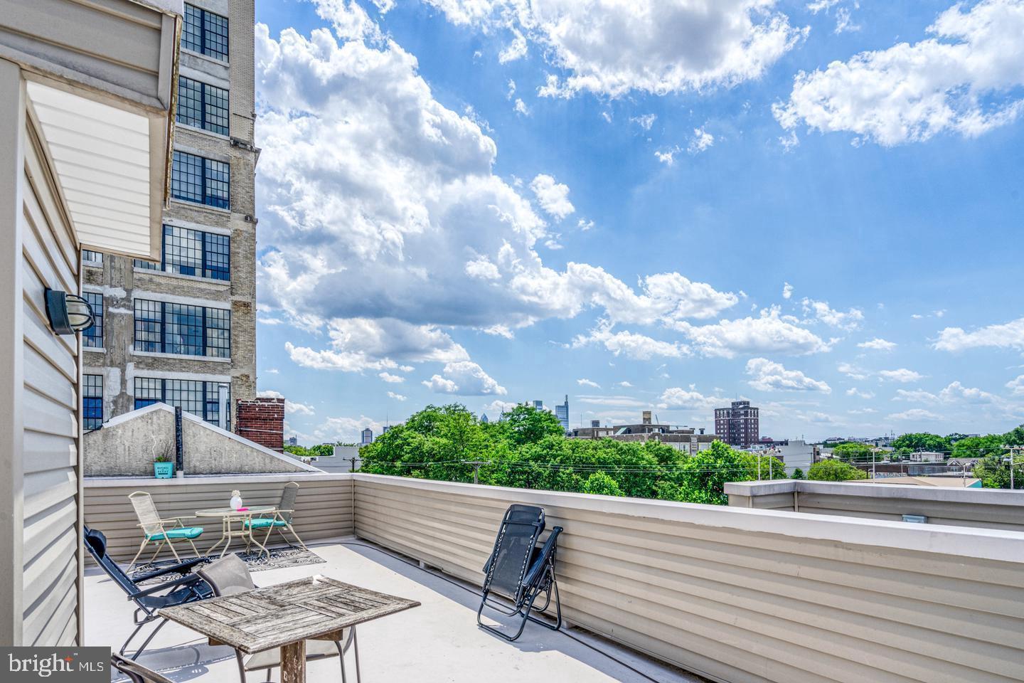 1431 North 5th Street, Unit 2 Philadelphia, PA 19122 - Photo 19 of 20