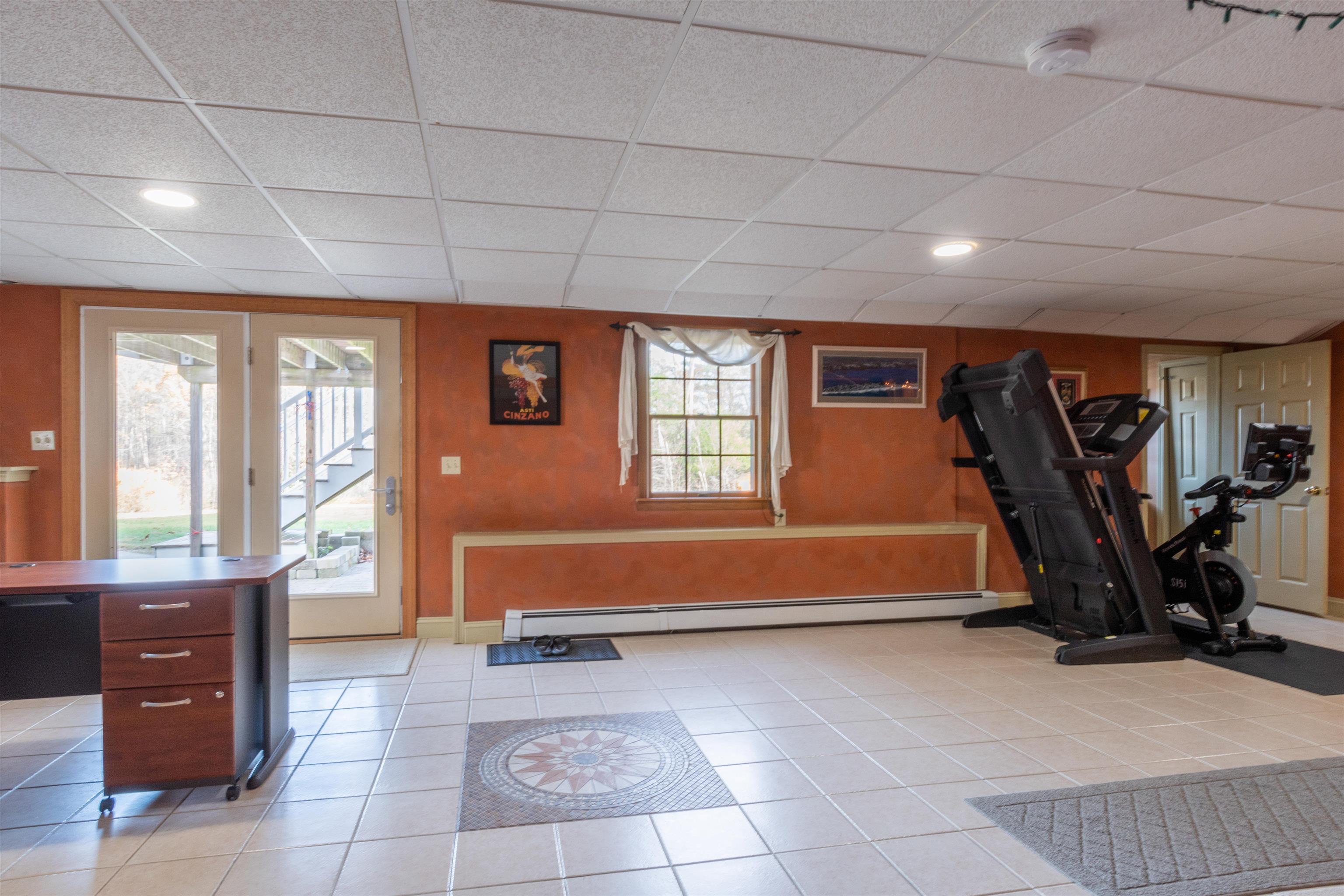 12 Cindy Drive Hooksett, NH 03106 - Photo 20 of 40