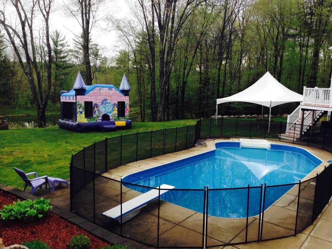 12 Cindy Drive Hooksett, NH 03106 - Photo 2 of 40