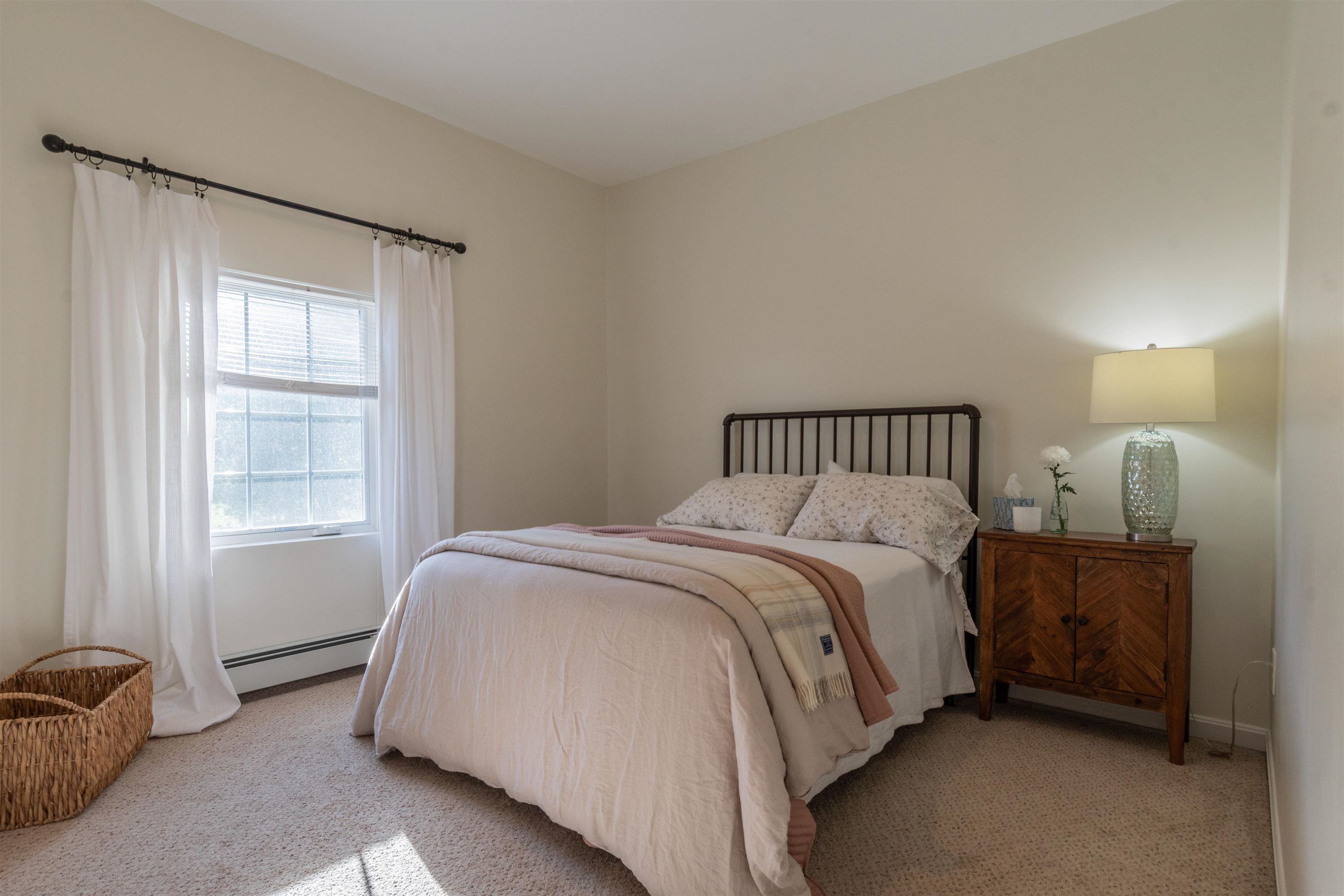 12 Cindy Drive Hooksett, NH 03106 - Photo 28 of 40