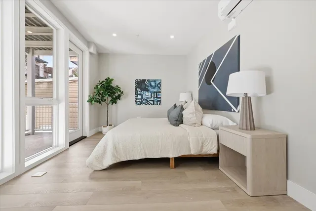 $849,000 | 134 New York Avenue, Unit 4, Jersey City, NJ 07307