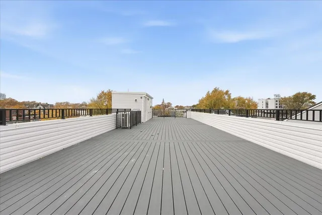 $849,000 | 134 New York Avenue, Unit 4, Jersey City, NJ 07307