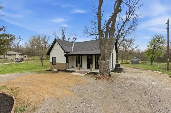 $235,000 | 7801 Stover Lane, Kansas City, KS 66109