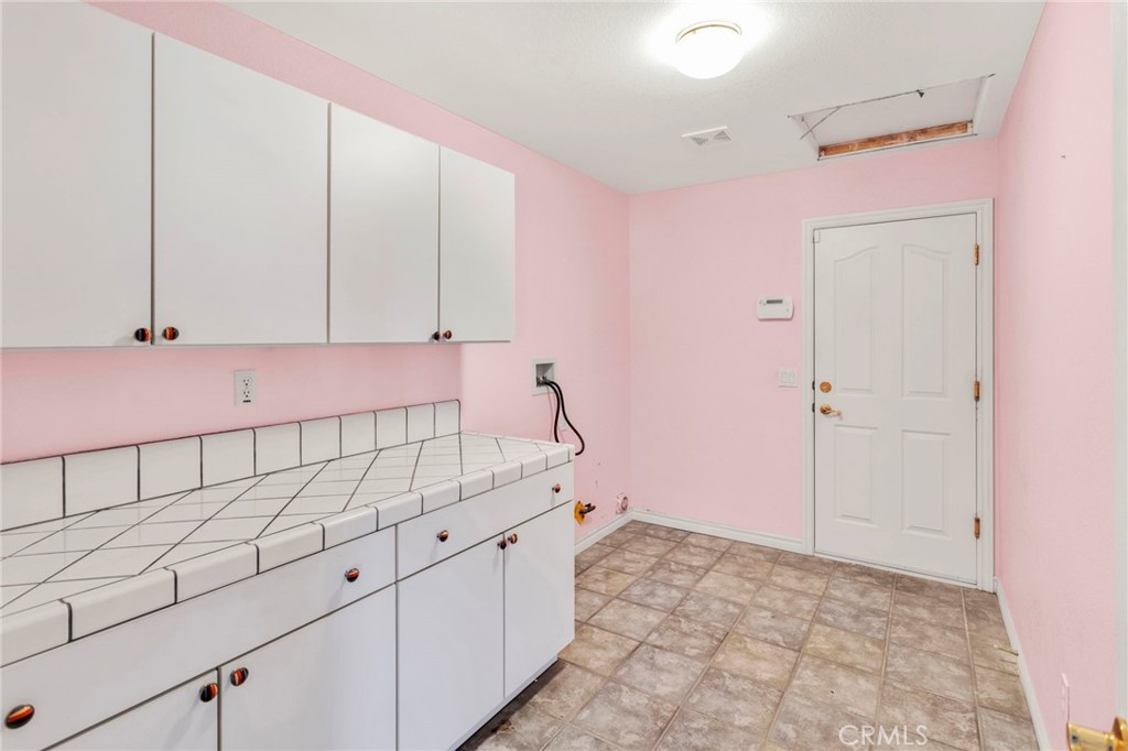 16460 Malahat Road Apple Valley, CA 92307 - Photo 21 of 54