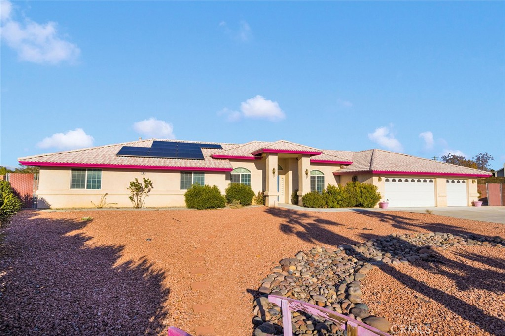 16460 Malahat Road Apple Valley, CA 92307 - Photo 6 of 54