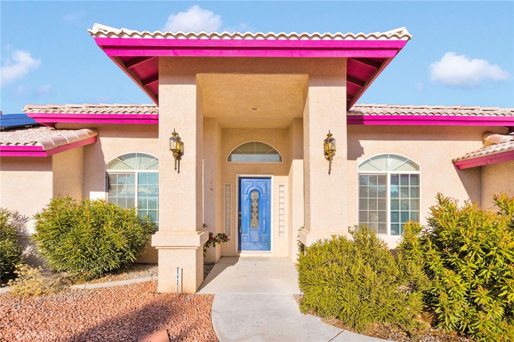 16460 Malahat Road Apple Valley, CA 92307 - Photo 7 of 54