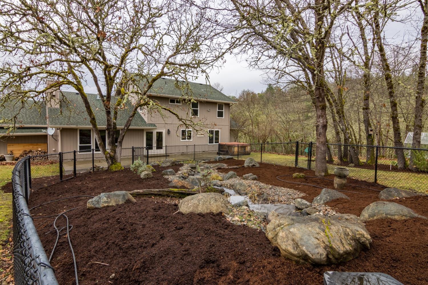 286 Castle Creek Road Grants Pass, OR 97526 - Photo 25 of 34 Additional Photo