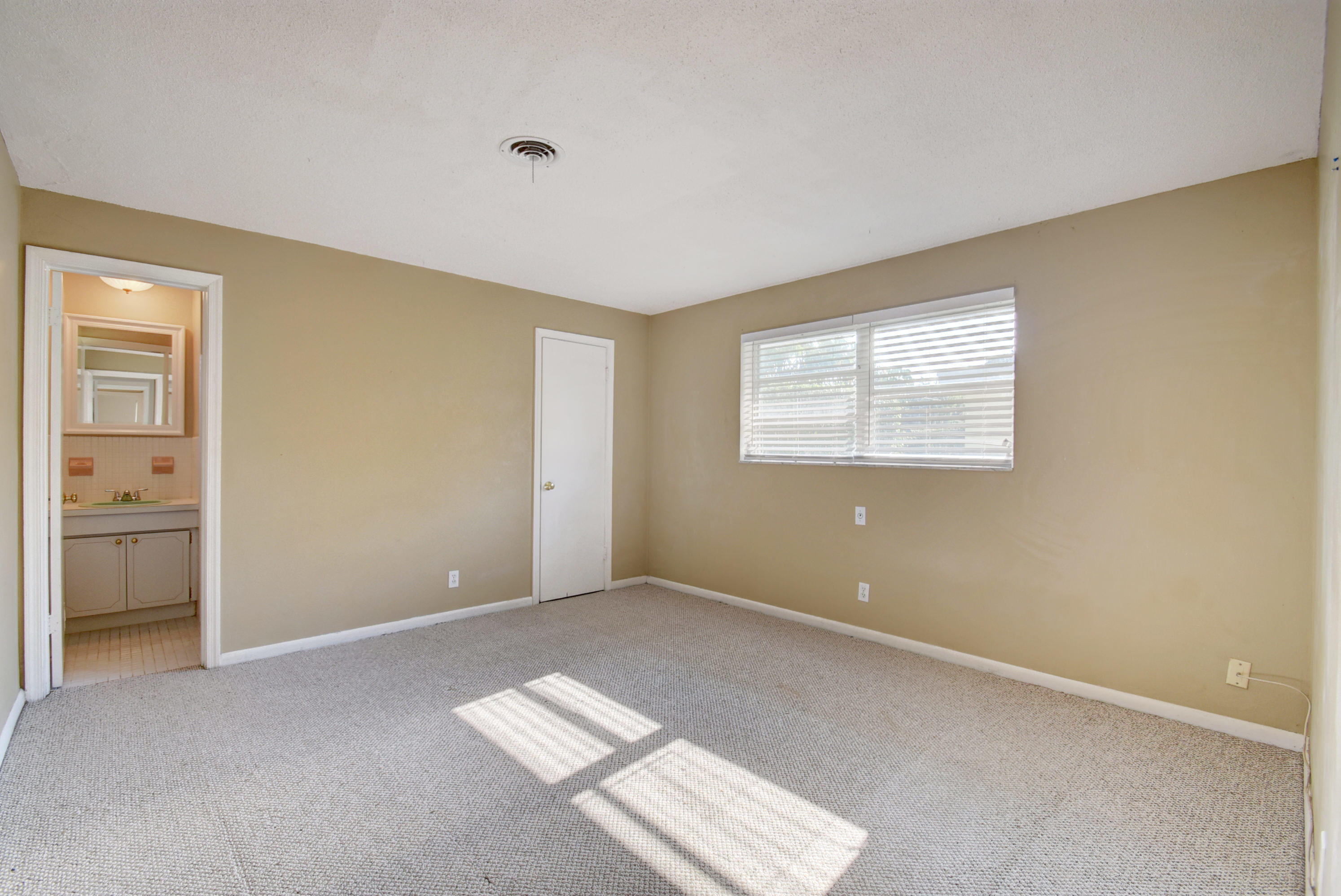 521 Northeast 16th Street Boca Raton, FL 33432 - Photo 31 of 37 Virtuals1 (33)