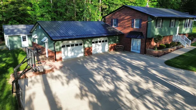 $379,900 | 774 Thompson Lane, Paoli, IN 47454