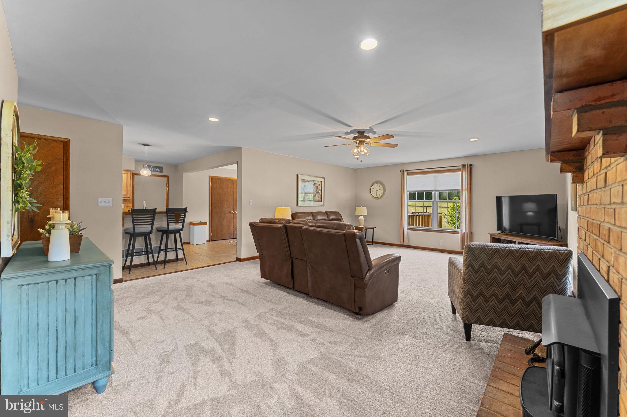 24 Hendricks Road Perkiomenville, PA 18074 - Photo 9 of 34 Gallery Image 9