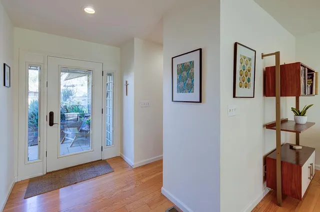 $640,000 | 2633 West San Jose Avenue, Fresno, CA 93711