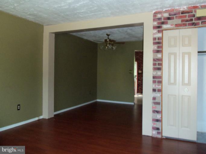 7771 Notley Road Pasadena, MD 21122 - Photo 13 of 17 Dining Room