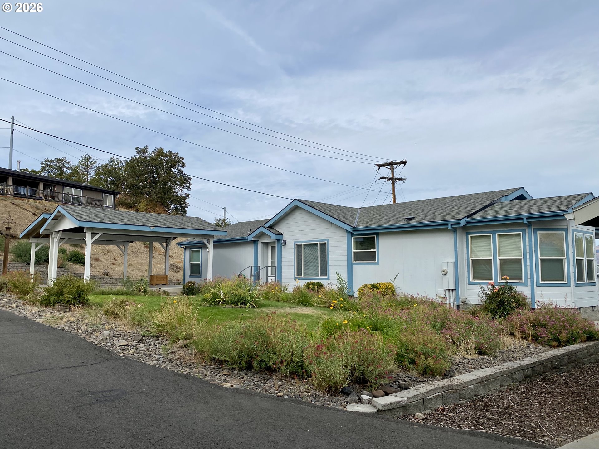 2003 Dry Hollow Road The Dalles, OR 97058 - Photo 2 of 2 Gallery Image 2