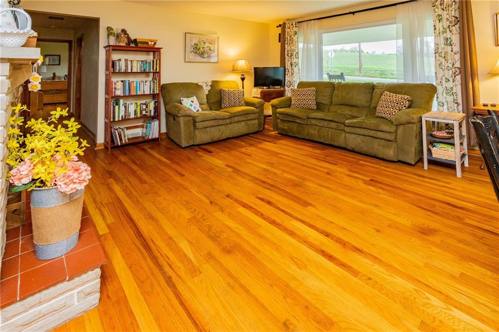 3412 Balsiger Road Apollo, PA 15613 - Photo 7 of 15 Gallery Image 7