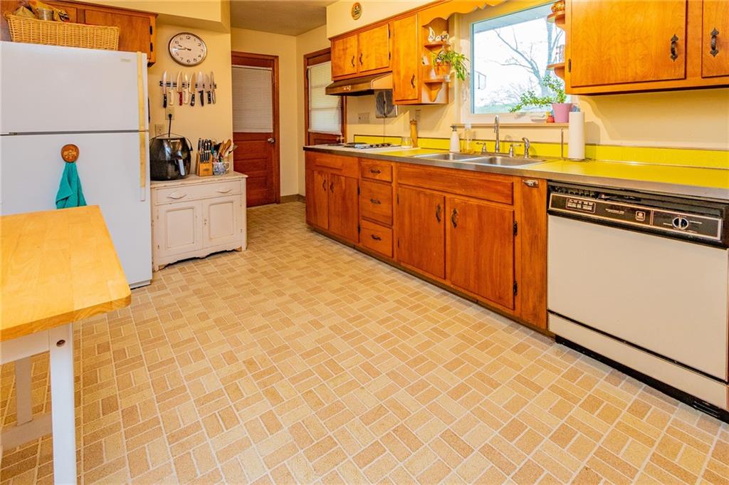 3412 Balsiger Road Apollo, PA 15613 - Photo 9 of 15 Gallery Image 9