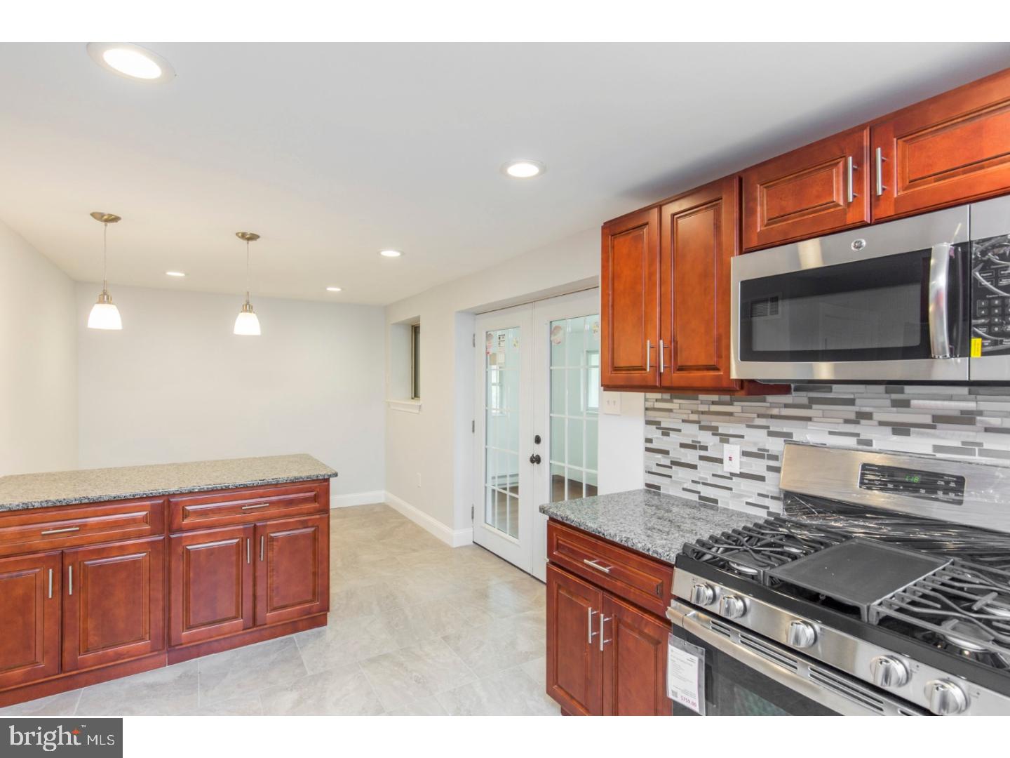 732 Braxton Road Ridley Park, PA 19078 - Photo 6 of 23 Kitchen